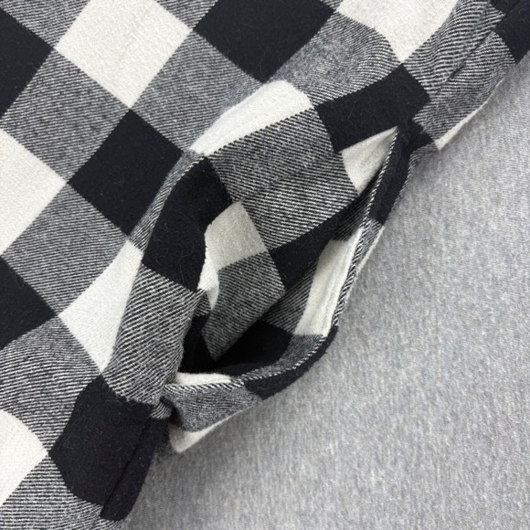 Risen Buffalo Plaid Flannel Men's S Black White Oversized Long Sleeve Button Up - Picture 9 of 14